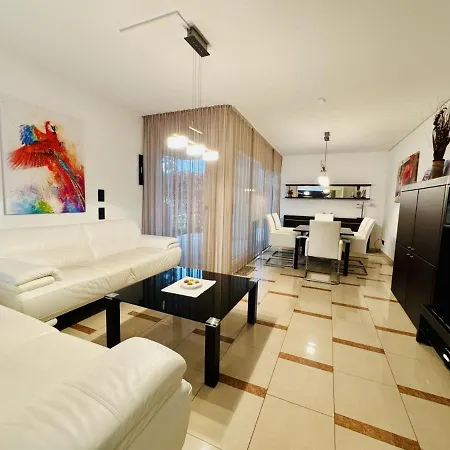 Resid. Im Kurpark, Lagune *